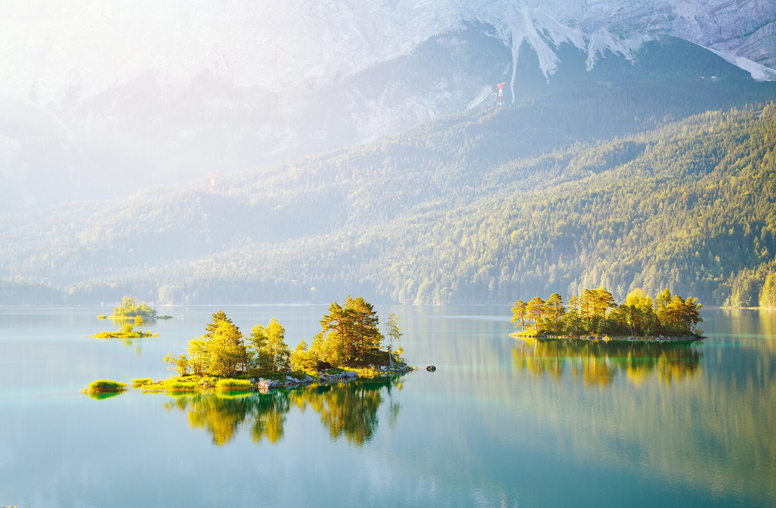 Die unberührte Natur wird zum Sehnsuchtsort. Und entsprechend zu einem limitierten Gut.  © Getty Images /	leonid_tit