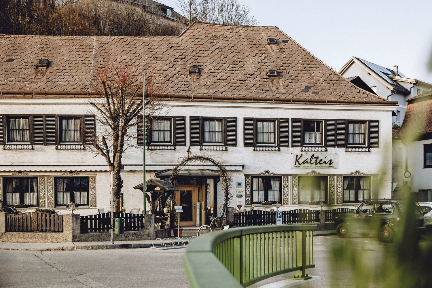 Das traditionsreiche Gasthaus Kalteis in Kirchberg an der Pielach.  Ein Ort, an dem kulinarische Experimente und Mostviertler Gastfreundschaft harmonisch zusammenfließen.  © Niederösterreich Werbung  / Sophie Menegaldo