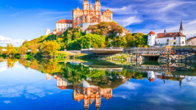 Das Stift Melk in Niederösterreich gilt als beliebtes Ausflugsziel. © iStock / Getty Images Plus / emicristea